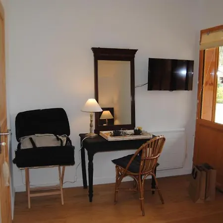 Bed & Breakfast La Maison Du Las 3*