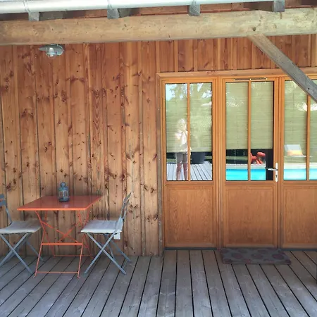 La Maison Du Bed & Breakfast 3*