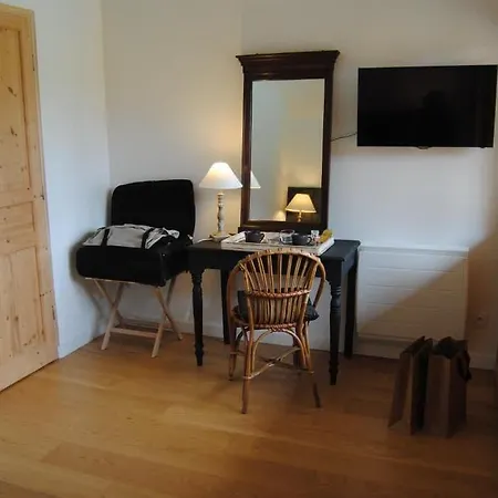 La Maison Du Bed & Breakfast