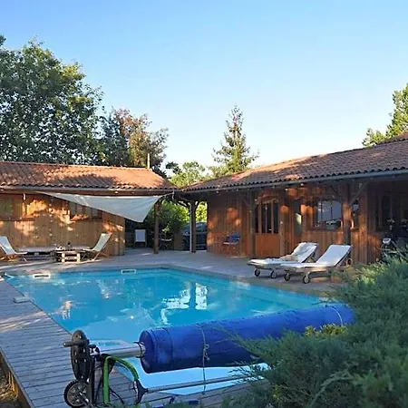 La Maison Du Bed & Breakfast