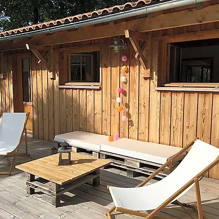 Bed & Breakfast La Maison Du Saint-Jean-d'Illac