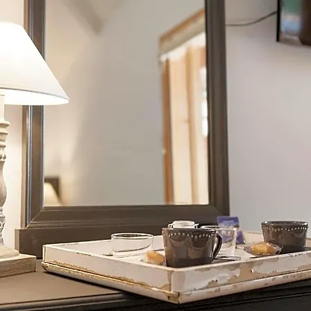 Bed & Breakfast La Maison Du Saint-Jean-d'Illac
